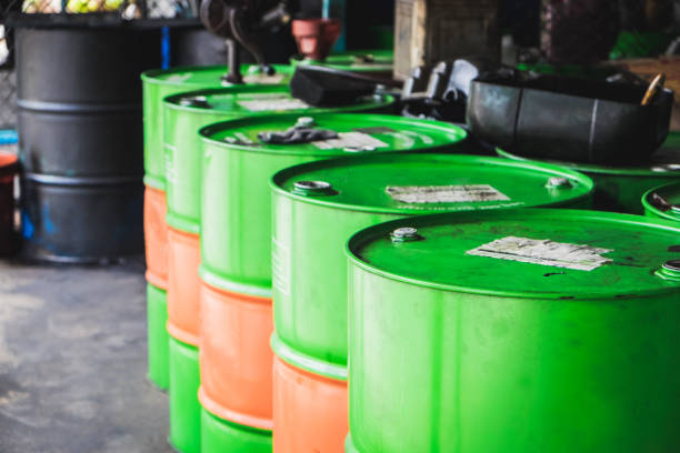Safe and Effective Methods for Storing and Preparing Used Oil for Recycling